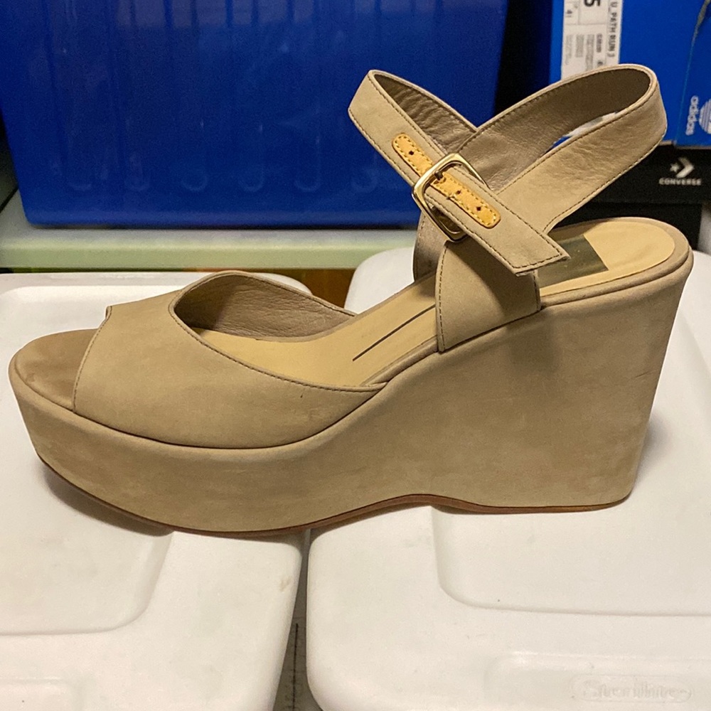 Dolce Vita wedge sandals size 7